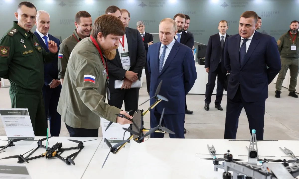 Tổng thống Vladimir Putin: Nga tăng gấp 10 lần sản xuất drone