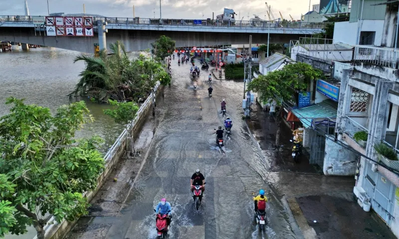 Triều cường dâng cao, cảnh báo nguy cơ ngập úng tại hạ lưu sông Sài Gòn - Đồng Nai