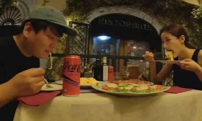 200924-Hàn-Quốc-cặp-đôi