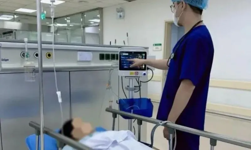 Tiêm filler tại cơ sở thẩm mỹ không phép, người phụ nữ suýt tử vong