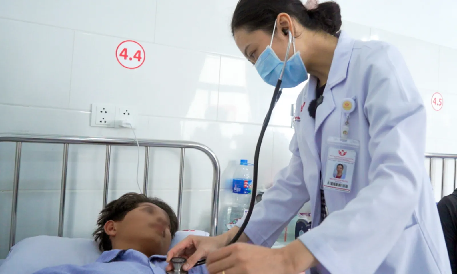 Đột quỵ não hiếm gặp ở bé trai 14 tuổi