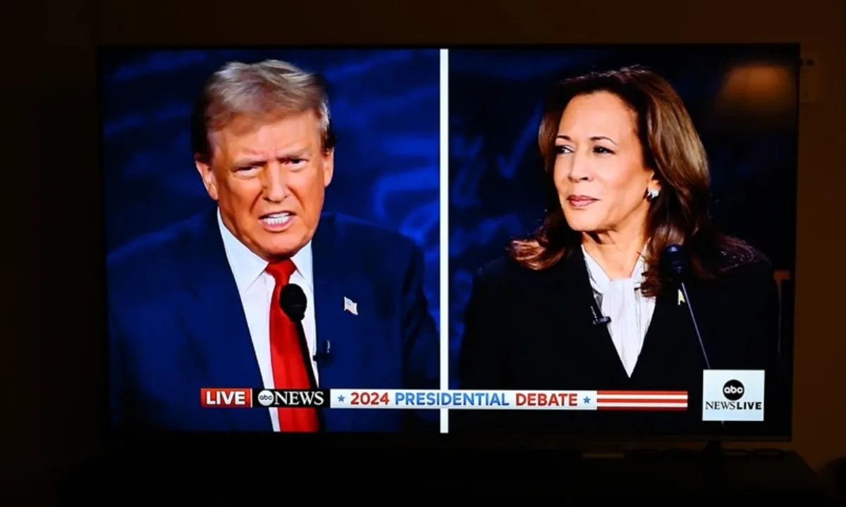 Bầu cử Mỹ 2024: Bà Kamala Harris đang có dấu hiệu bứt phá so với ông Donald Trump