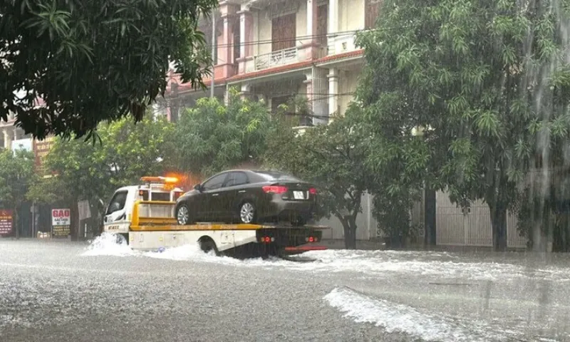 Bão số 4 và mưa lũ khiến 3 người thiệt mạng, 261 ngôi nhà bị hư hỏng