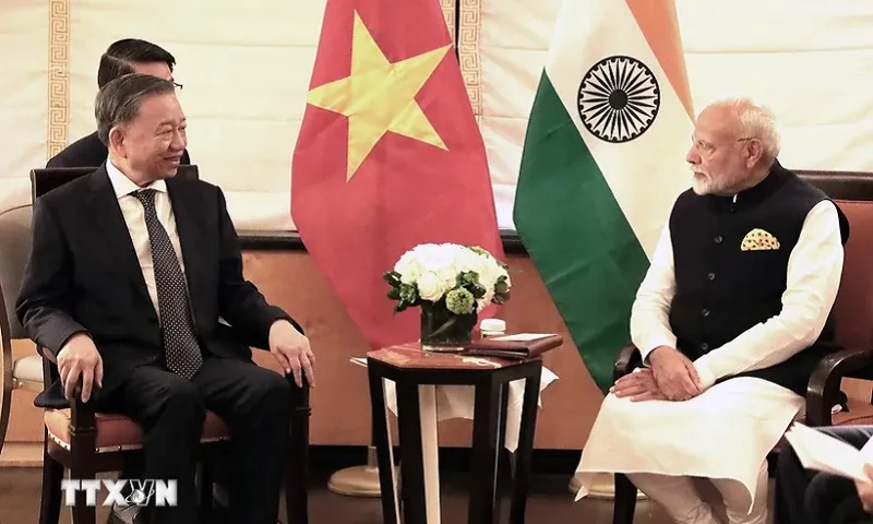 Tổng Bí thư, Chủ tịch nước Tô Lâm gặp Thủ tướng Ấn Độ Narendra Modi tại Mỹ 23924  t2x