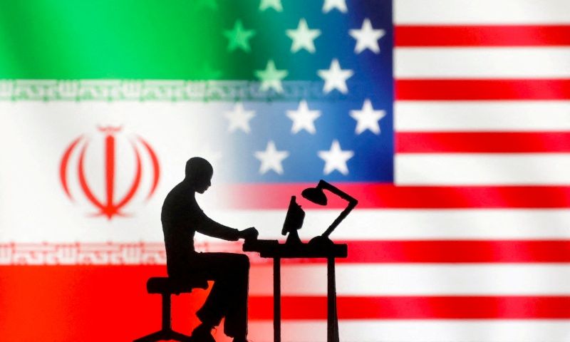 Mỹ cáo buộc Iran tấn công mạng nhằm vào chiến dịch tranh cử của ông Trump