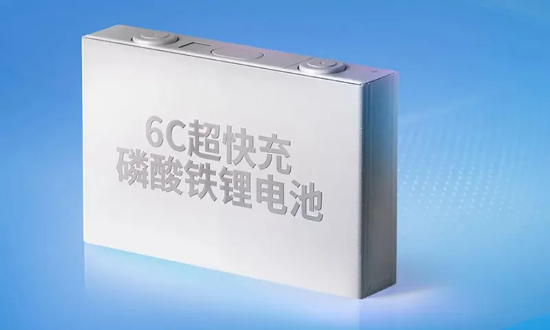 Liên doanh SAIC-GM và CATL chế ra pin xe điện sạc 5 phút đi được 200km