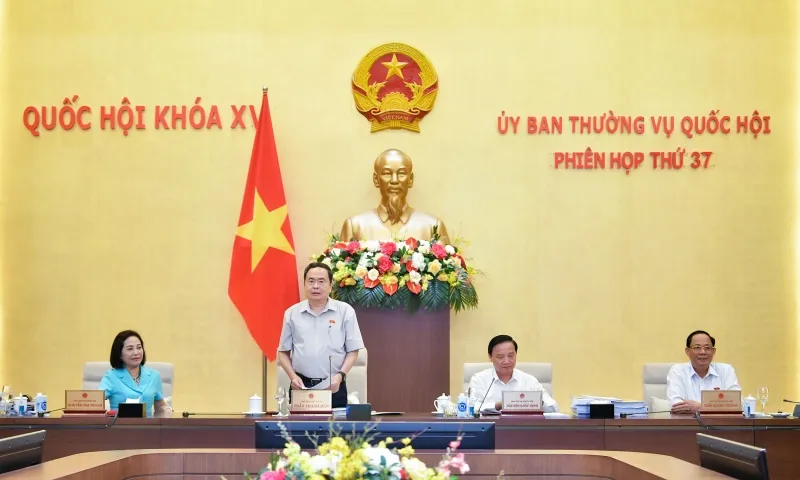 Bế mạc phiên họp thứ 37 của UBTVQH: Hoàn thành khối lượng công việc lớn nhất từ đầu năm