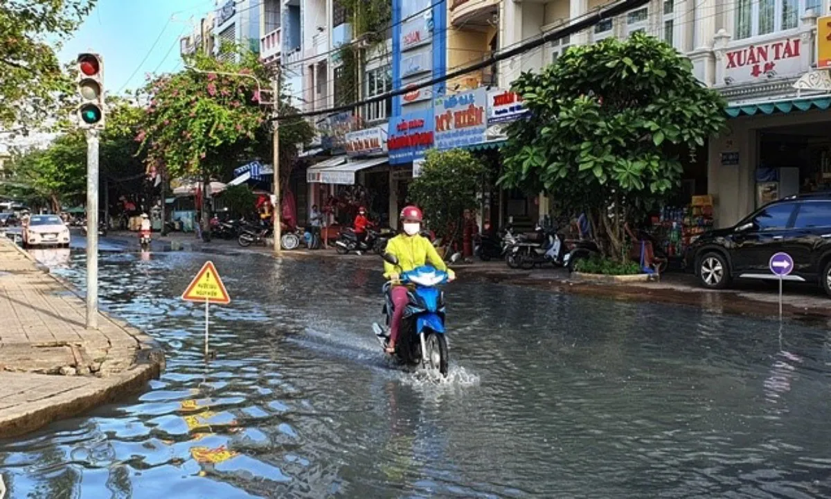 Dự báo xuất hiện 3 đợt triều cường dâng cao sắp tới ở Cà Mau