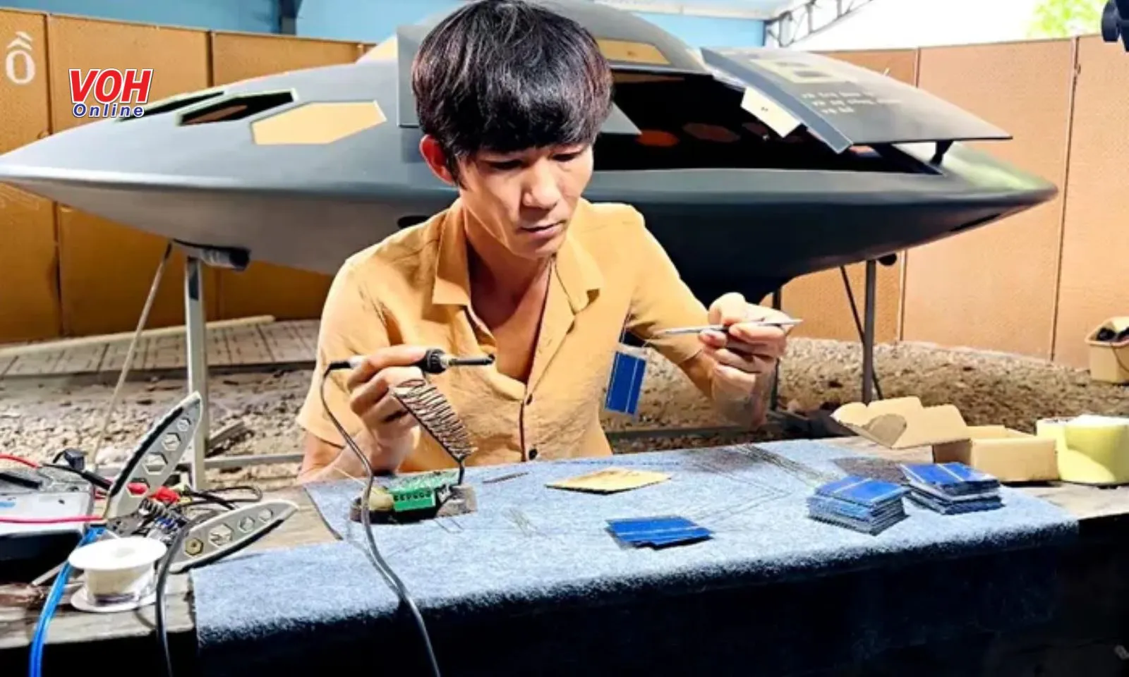 8X Kiên Giang tự chế đĩa bay lướt nước khiến dân tình kinh ngạc