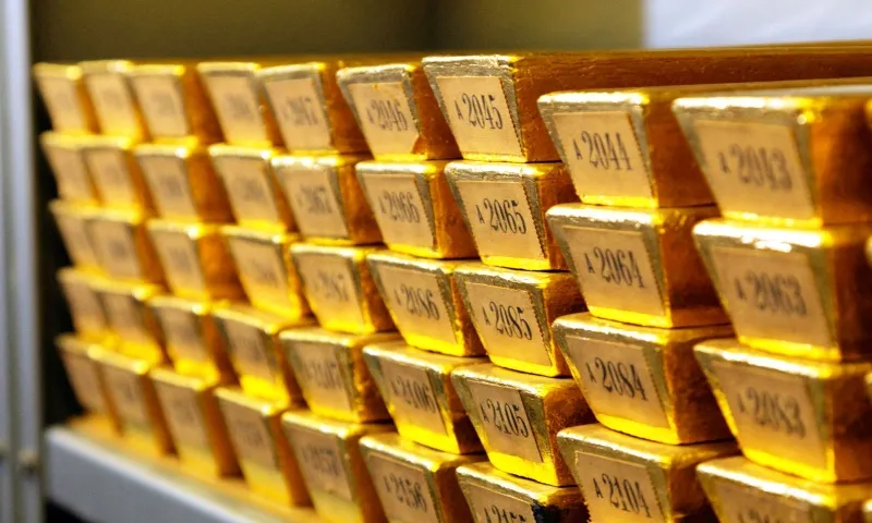 Giá vàng hôm nay 2/10: Tăng mạnh trở lại do căng thẳng Iran-Israel