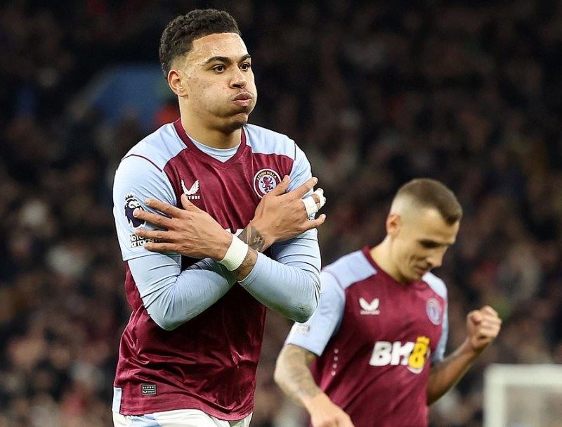 Cầu thủ Cole Palmer - Hành trình từ Manchester City đến Chelsea và những kỳ vọng trong tương lai