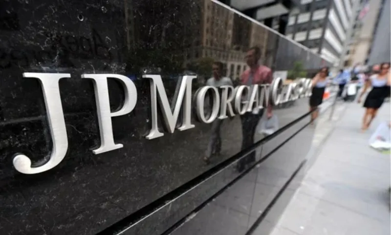 Screenshot 2024-10-03 at 08-03-15 Hai ngân hàng Mỹ bị Nga thu giữ gần 400 triệu USD hé lộ nguyên nhân