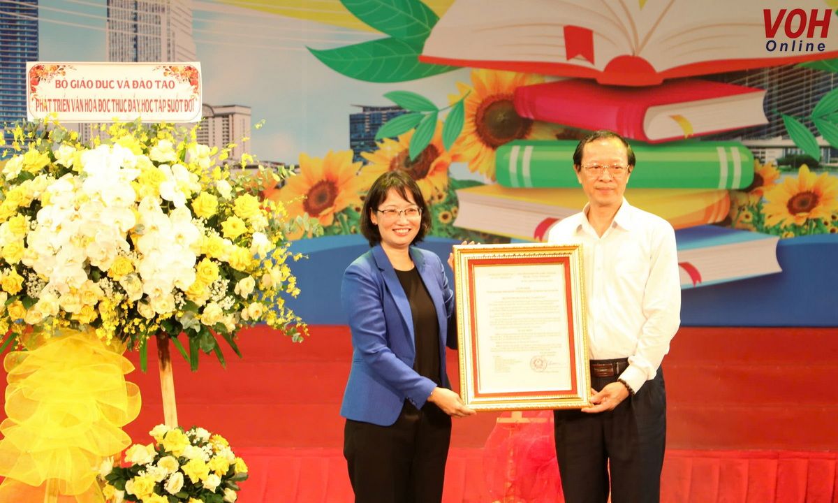 Phát triển văn hóa đọc, thúc đẩy học tập suốt đời