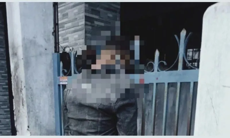 Điều tra vụ phát hiện thi thể người đàn ông treo trên hàng rào ở Kon Tum