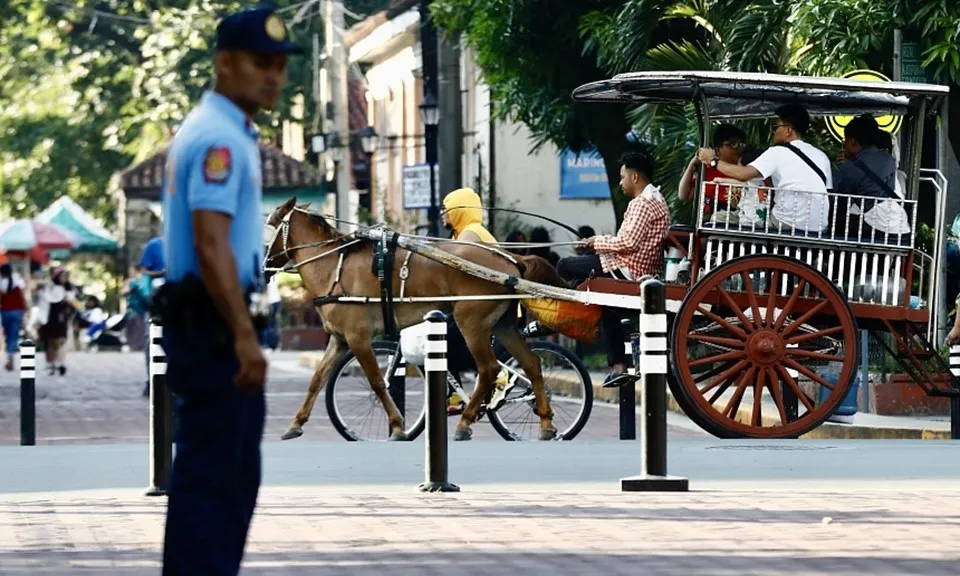 Tại sao hàng không Philippines cắt giảm mạnh các chuyến bay thẳng đến Trung Quốc?