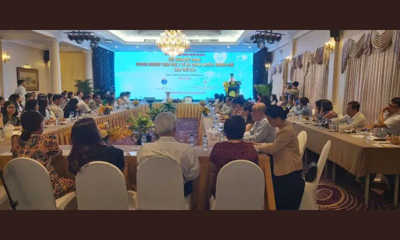 quang-canh-buoi-doi-thoai_20241004150859_voh