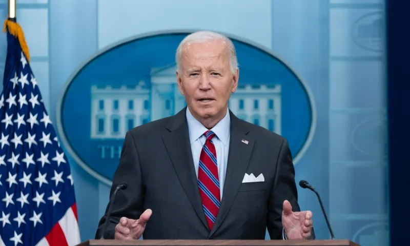 Ông Biden lo ngại Trump không chấp nhận kết quả bầu cử, nguy cơ gây bất ổn