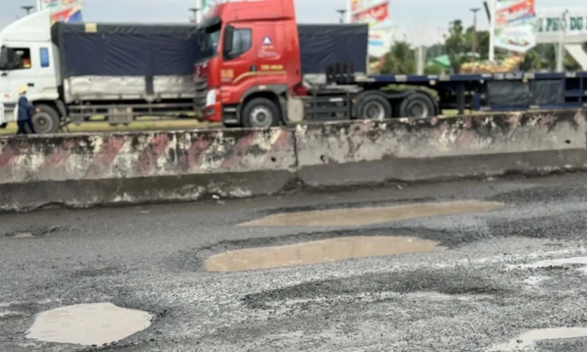 Từ 7/10, tạm dừng lưu thông một đoạn trên Quốc lộ 51 để vá mặt đường