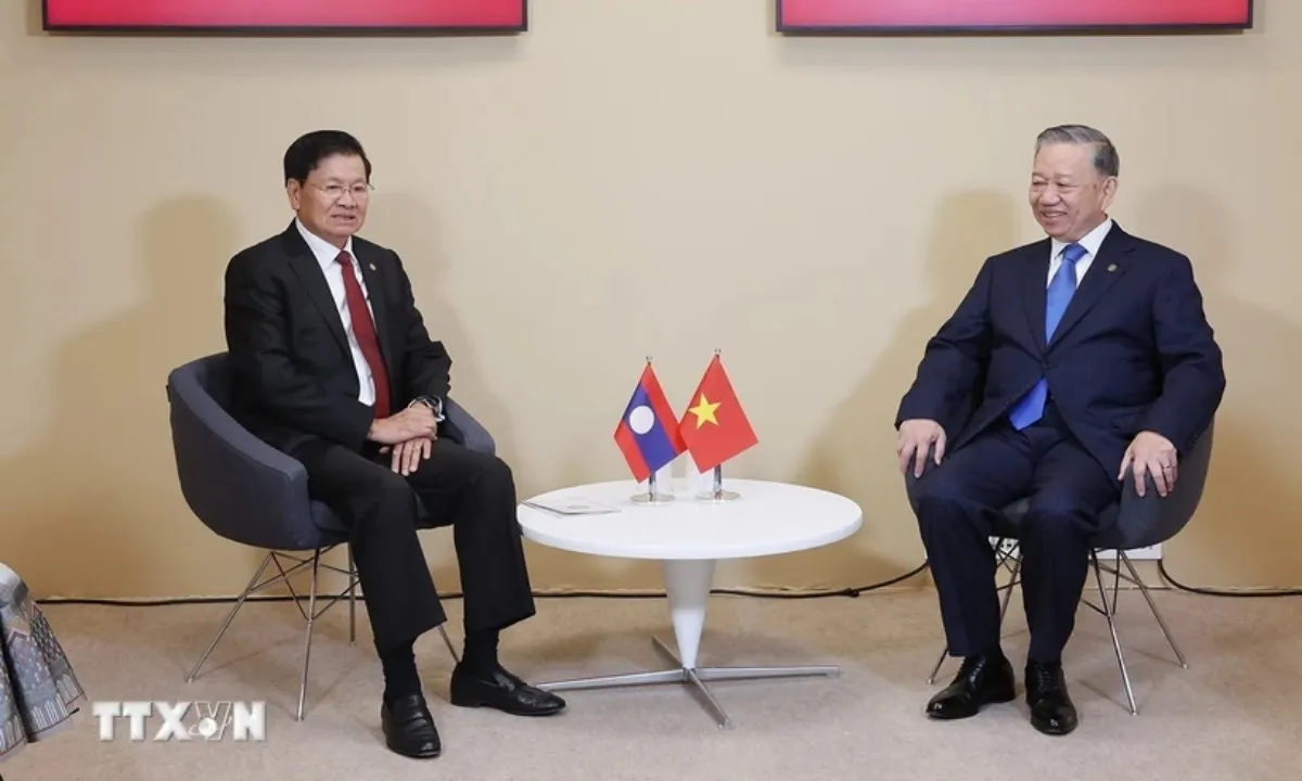 Tổng Bí thư, Chủ tịch nước Tô Lâm gặp Tổng Bí thư, Chủ tịch nước Lào