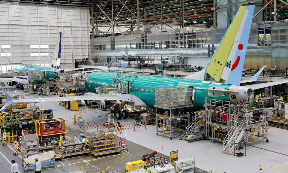 Boeing chuẩn bị cắt giảm 17.000 công nhân