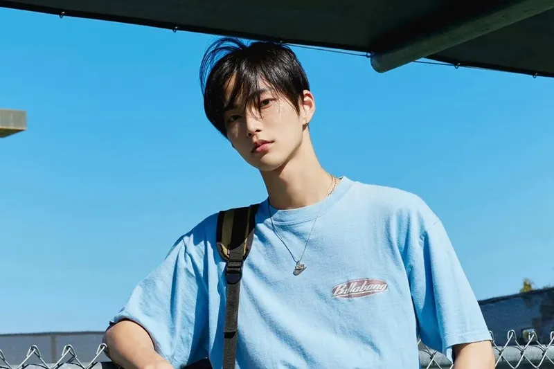 fan-riize-gui-28-xe-tai-10000-vong-hoa-phan-doi-seunghan-tro-lai002