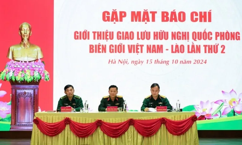 Giao lưu Quốc phòng Việt Nam-Lào: Thúc đẩy quan hệ đoàn kết, hợp tác đặc biệt