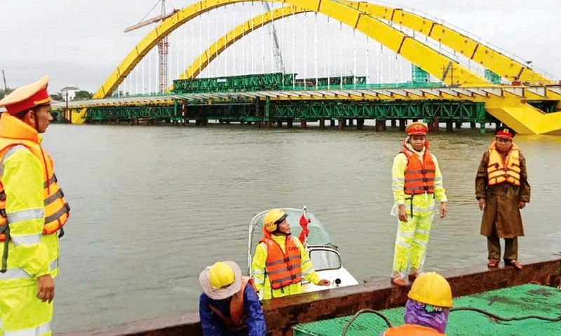 Thừa Thiên Huế: Triển khai nhiều biện pháp đảm bảo ATGT đường thủy trong mùa mưa bão