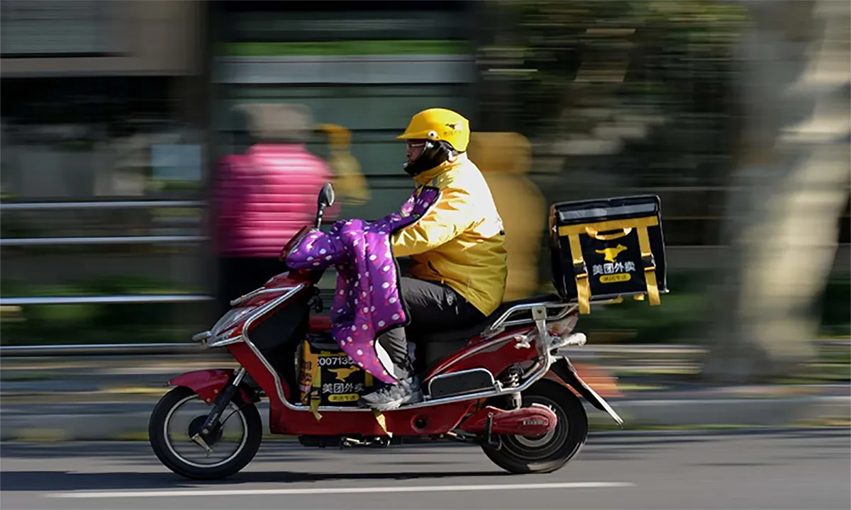 “Áp lực nghiền nát” ngành công nghiệp giao hàng ở Trung Quốc