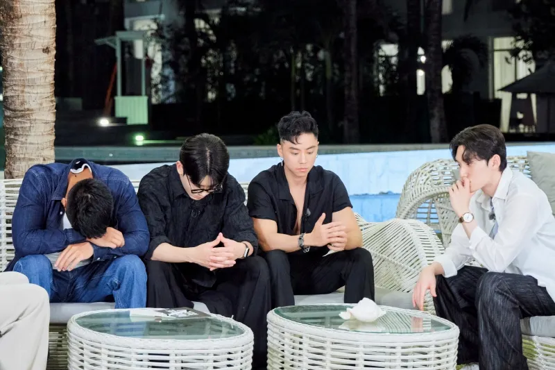 lo-dien-hai-nguoi-choi-tiep-theo-chia-tay-nha-chung-dao-thien-duong19800101-000000-19