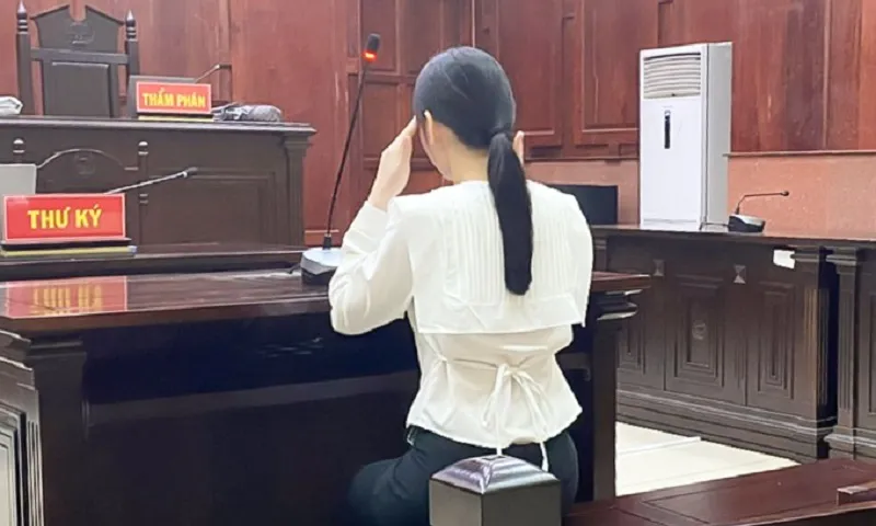 Cựu tiếp viên hàng không môi giới bán dâm ngàn đô được hưởng án treo