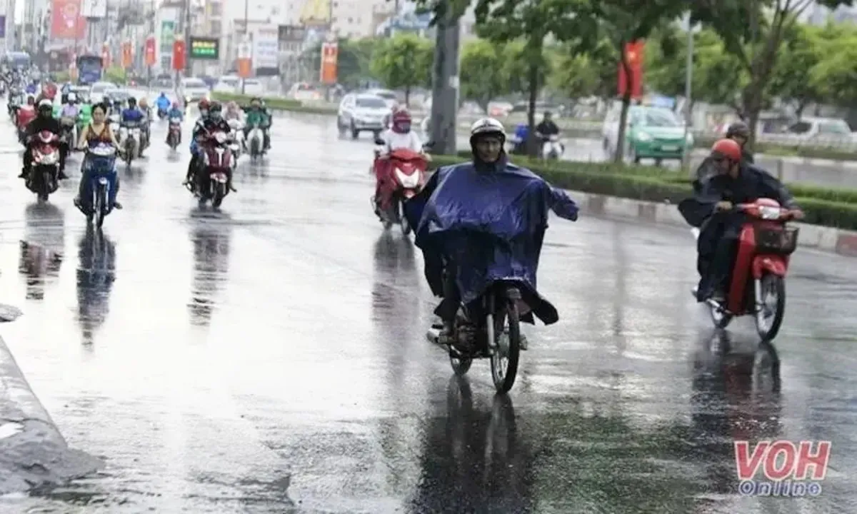 Ngày 28/10: TPHCM, Nam Bộ mưa rào và dông