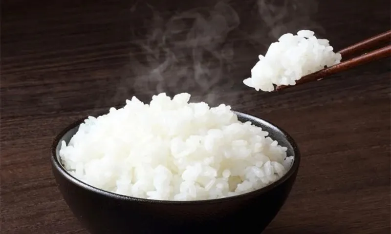 Có nên ăn cơm hai bữa mỗi ngày?