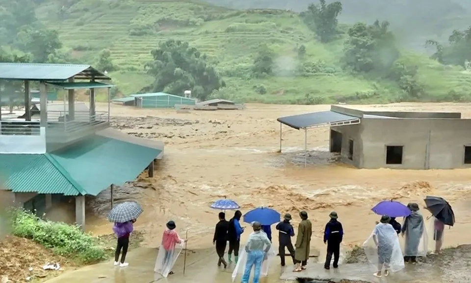 Xuất cấp gần 140 tấn hạt giống lúa hỗ trợ Yên Bái khôi phục sản xuất sau bão số 3