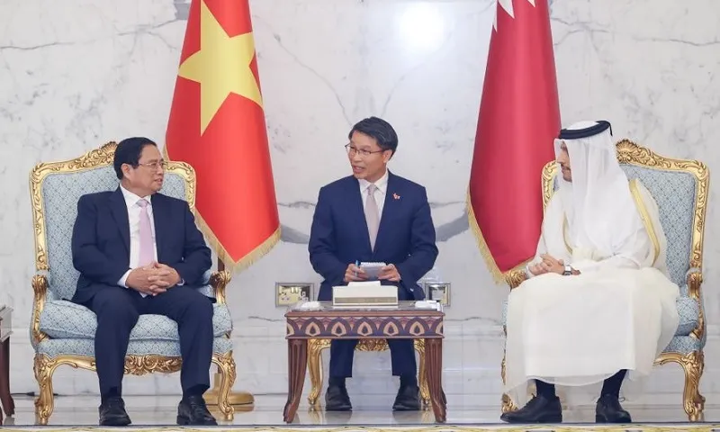 Thủ tướng Phạm Minh Chính hội đàm với Thủ tướng Qatar