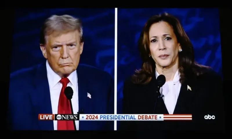 Bau cu my hom nauy 04111