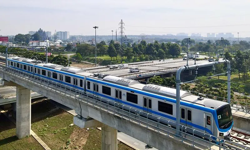 Đăng tải dự thảo để lấy ý kiến về việc miễn, giảm giá vé đi metro, xe buýt