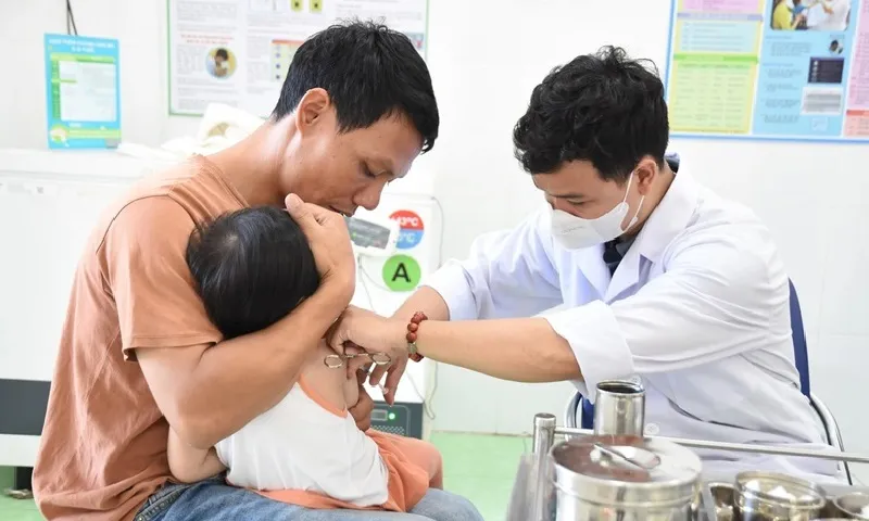 TPHCM xin bổ sung 2 nhóm đối tượng tiêm vaccine sởi