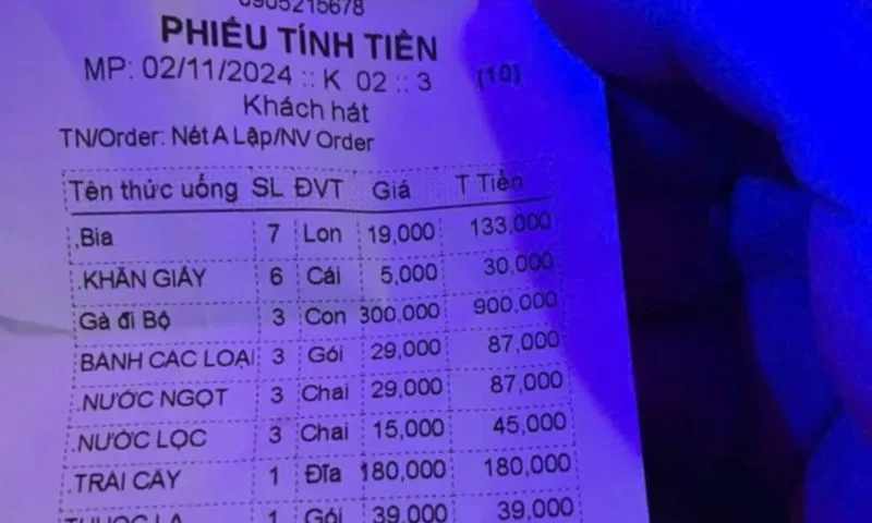 Quán karaoke có món lạ trong hóa đơn, phát hiện nhiều vi phạm