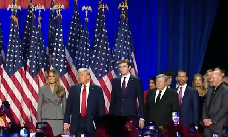 Do đâu Trump đảo ngược tình thế, giành chiến thắng?
