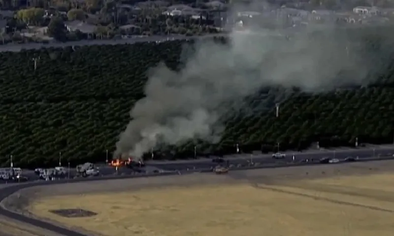 Mỹ: Máy bay cỡ nhỏ vừa cất cánh đã gặp sự cố