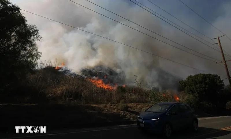 Cháy rừng nghiêm trọng ở Nam California, Mỹ