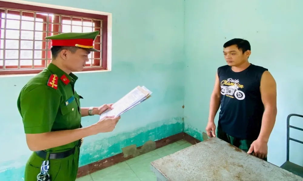 Quảng Nam: Tạm giữ hình sự đối tượng tàng trữ nhiều vũ khí trái phép