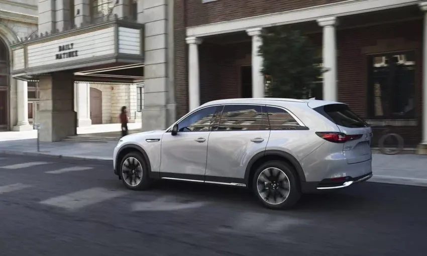 Mỹ: Triệu hồi gần 39.000 xe Mazda CX-90 do lỗi phần mềm