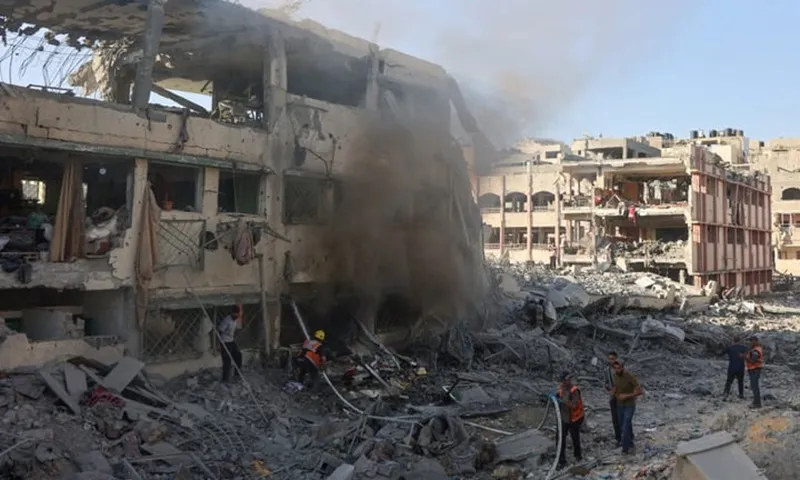 Israel tiếp tục không kích Gaza dù thời hạn cải thiện tình hình cho cung cấp viện trợ đến gần