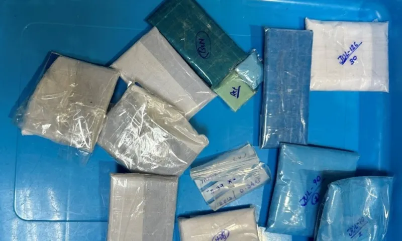 Tạm giữ hai đối tượng liên quan đến chạy án