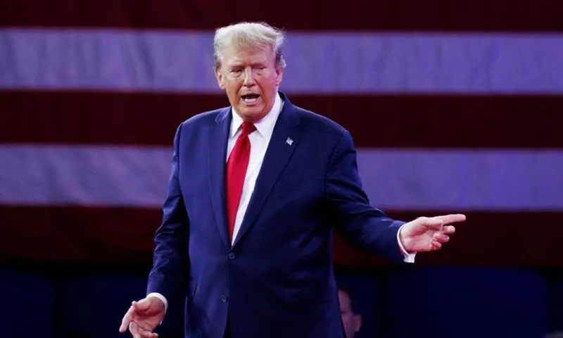 Hoãn ra phán quyết vụ ông Trump chi tiền mua chuộc ngôi sao phim khiêu dâm