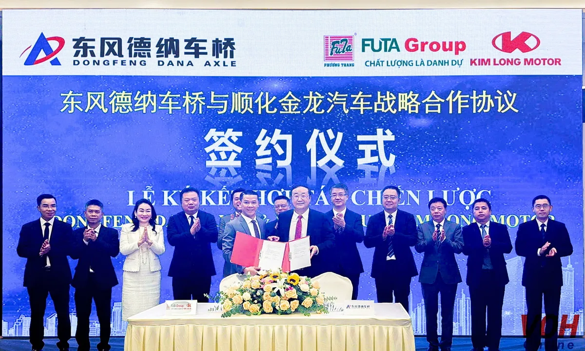 futa-group-kim-long-motor-va-dongfeng-dana-ky-ket-hop-tac-chien-luoc-ve-san-xuat-va-phan-phoi-cau-xe-1_20241115121622