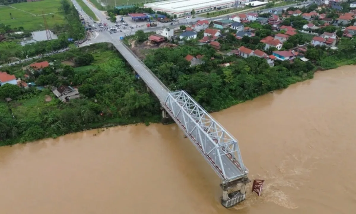 Lập tổ công tác triển khai xây cầu Phong Châu mới, hoàn thành vào 12/2025