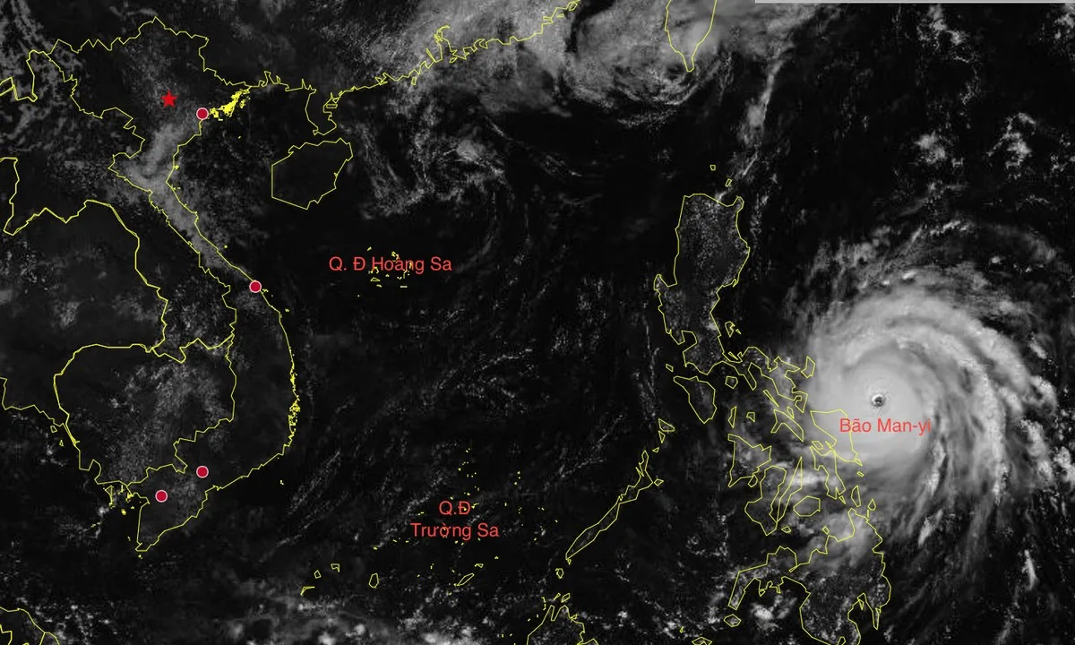 Bão Man-yi thay đổi cường độ, mạnh lên thành siêu bão
