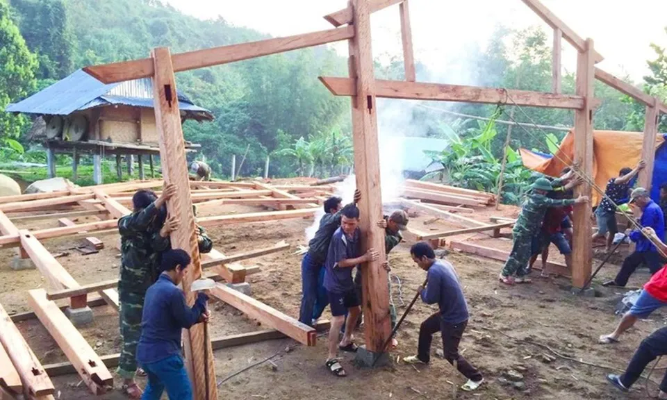 Giải ngân ngay các nguồn lực để xoá nhà tạm, nhà dột nát trong năm 2025